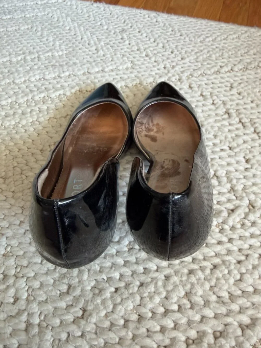 Report - Black Heels - Womens Size 8.5